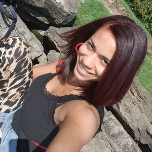 Meet your Posher, Roxana